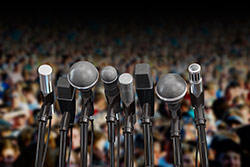 Public speaking, 8 microphones